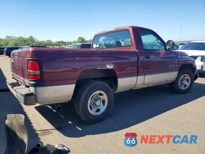 Trzecie zdjęcie samochodu z tyłu: 2001 DODGE RAM 1500 VIN:1B7HC16X01S246847 - miniatura