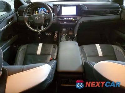 Zdjęcie 8 z 12 samochodu: 2025 TOYOTA CAMRY SE VIN:4T1DAACK5SU562341 - miniatura