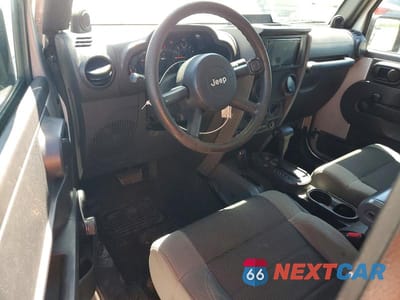 Zdjęcie 8 z 12 samochodu: 2007 JEEP WRANGLER X VIN:1J4FA24147L179457 - miniatura