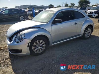 2014 VOLKSWAGEN BEETLE 3VWFP7AT6EM621381 - główne zdjęcie licytacji z USA - miniatura