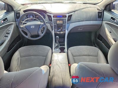 Zdjęcie 8 z 12 samochodu: 2013 HYUNDAI SONATA GLS VIN:5NPEB4AC9DH754622 - miniatura