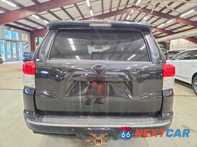 Zdjęcie 6 z 13 samochodu: 2011 TOYOTA 4RUNNER SR5 VIN:JTEBU5JR4B5048447 - miniatura