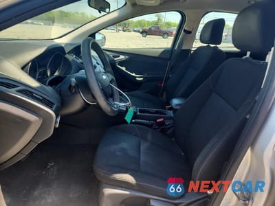 Zdjęcie 7 z 12 samochodu: 2016 FORD FOCUS SE VIN:1FADP3K23GL282954 - miniatura