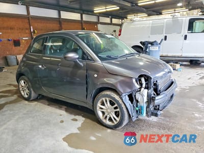 Czwarte zdjęcie samochodu z boku: 2015 FIAT 500 POP VIN:3C3CFFARXFT502199 - miniatura