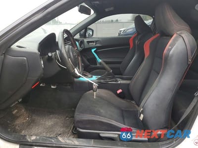 Zdjęcie 7 z 12 samochodu: 2015 SCION FR-S BASE VIN:JF1ZNAA11F8700857 - miniatura