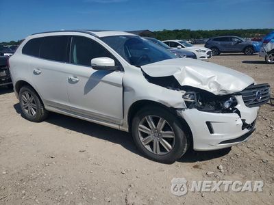 Czwarte zdjęcie samochodu z boku: 2017 VOLVO XC60 T5 INSCRIPTION VIN:YV440MDU0H2093475 - miniatura