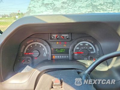 Zdjęcie 9 z 11 samochodu: 2016 FORD E350 BOX TRUCK VIN:1FDWE3FL7GDC13038 - miniatura