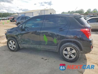 Drugie zdjęcie samochodu z przodu: 2020 CHEVROLET TRAX LS VIN:KL7CJKSB7LB328252 - miniatura
