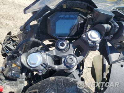 Zdjęcie 7 z 8 samochodu: 2024 KAWASAKI EX500 VIN:ML5EXGG16RDA11810 - miniatura