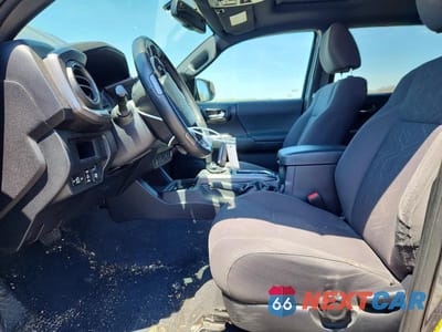 Zdjęcie 7 z 13 samochodu: 2017 TOYOTA TACOMA TRD OFF-ROAD VIN:3TMCZ5AN2HM106212 - miniatura