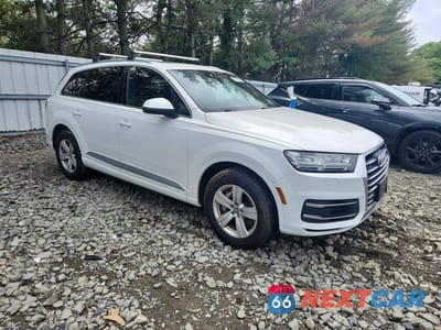 Czwarte zdjęcie samochodu z boku: 2019 AUDI Q7 PREMIUM PLUS VIN:WA1LHAF7XKD029088 - miniatura