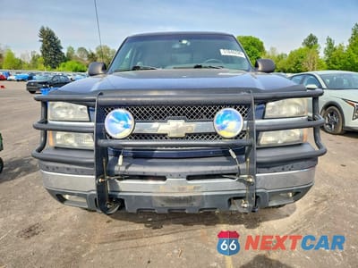 Piąte zdjęcie samochodu w środku: 2005 CHEVROLET SILVERADO K1500 VIN:2GCEK13TX51168736 - miniatura