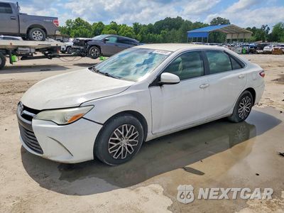2015 TOYOTA CAMRY LE 4T4BF1FK1FR455092 - główne zdjęcie licytacji z USA - miniatura