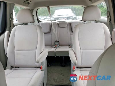 Zdjęcie 10 z 13 samochodu: 2016 KIA SEDONA L VIN:KNDMA5C13G6123914 - miniatura