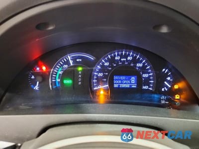 Zdjęcie 9 z 12 samochodu: 2011 TOYOTA CAMRY HYBRID VIN:4T1BB3EK8BU131568 - miniatura
