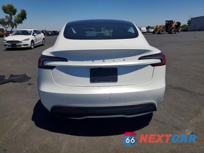 Zdjęcie 6 z 12 samochodu: 2025 TESLA MODEL 3 VIN:5YJ3E1EAXSF034912 - miniatura