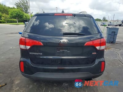 Zdjęcie 6 z 13 samochodu: 2014 KIA SORENTO LX VIN:5XYKT4A63EG477436 - miniatura