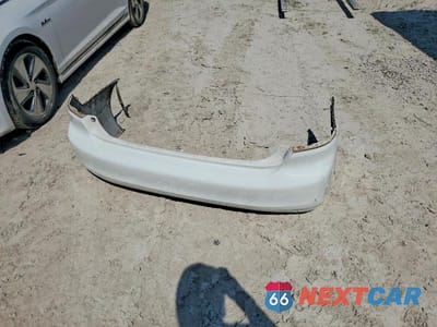 Zdjęcie 12 z 13 samochodu: 2005 HONDA ACCORD EX VIN:1HGCM56845A055016 - miniatura