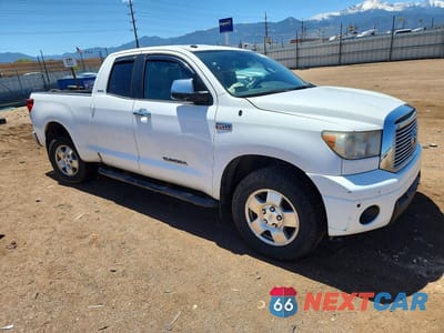 Czwarte zdjęcie samochodu z boku: 2012 TOYOTA TUNDRA DOUBLE CAB LIMITED VIN:5TFBY5F1XCX253613 - miniatura