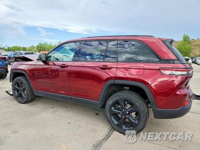 Drugie zdjęcie samochodu z przodu: 2023 JEEP GRAND CHEROKEE LAREDO VIN:1C4RJHAG5P8883006 - miniatura