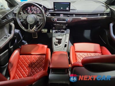 Zdjęcie 8 z 12 samochodu: 2019 AUDI S4 PREMIUM PLUS VIN:WAUB4AF49KA003731 - miniatura