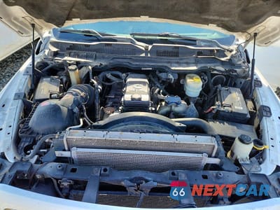 Zdjęcie 7 z 10 samochodu: 2015 RAM 3500 ST VIN:3C63RPGL7FG561044 - miniatura