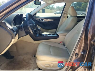 Zdjęcie 7 z 12 samochodu: 2017 INFINITI Q50 3.0T PREMIUM VIN:JN1EV7AP4HM738208 - miniatura