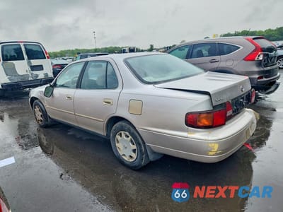 Drugie zdjęcie samochodu z przodu: 1996 TOYOTA CAMRY DX VIN:4T1BG12K7TU731199 - miniatura