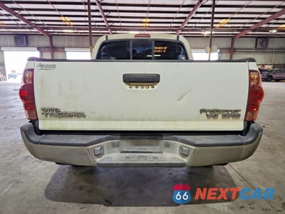 Zdjęcie 6 z 12 samochodu: 2007 TOYOTA TACOMA DOUBLE CAB PRERUNNER VIN:3TMJU62N37M036762 - miniatura