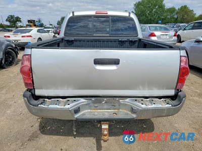 Zdjęcie 6 z 12 samochodu: 2006 TOYOTA TACOMA DOUBLE CAB VIN:5TELU42N06Z191817 - miniatura