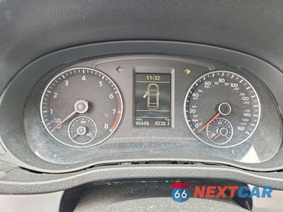 Zdjęcie 9 z 12 samochodu: 2012 VOLKSWAGEN PASSAT SE VIN:1VWBP7A33CC037520 - miniatura
