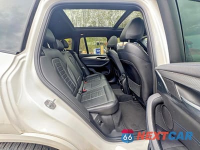 Zdjęcie 6 z 14 samochodu: 2018 BMW X3 XDRIVEM40I VIN:5UXTS3C59J0Z01223 - miniatura