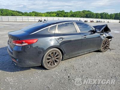 Trzecie zdjęcie samochodu z tyłu: 2016 KIA OPTIMA LX VIN:5XXGT4L39GG074125 - miniatura