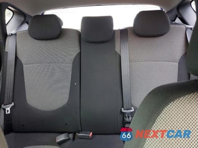 Zdjęcie 10 z 13 samochodu: 2012 HYUNDAI ACCENT GS VIN:KMHCT5AE5CU040966 - miniatura