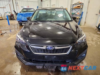 Piąte zdjęcie samochodu w środku: 2018 SUBARU IMPREZA PREMIUM PLUS VIN:4S3GTAD65J3702454 - miniatura