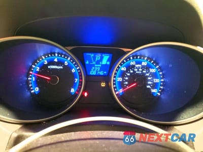 Zdjęcie 9 z 13 samochodu: 2015 HYUNDAI TUCSON LIMITED VIN:KM8JU3AG6FU025603 - miniatura