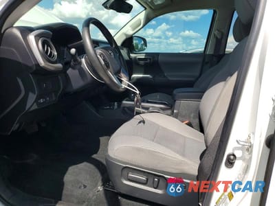 Zdjęcie 7 z 12 samochodu: 2022 TOYOTA TACOMA SR5 V6 VIN:3TMAZ5CN5NM169255 - miniatura