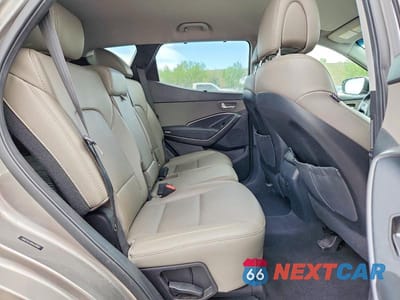 Zdjęcie 11 z 13 samochodu: 2017 HYUNDAI SANTA FE SPORT 2.0T VIN:5NMZU4LA9HH038006 - miniatura