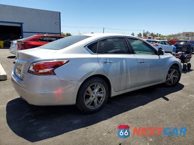 Trzecie zdjęcie samochodu z tyłu: 2015 NISSAN ALTIMA 2.5 SL VIN:1N4AL3AP0FN893880 - miniatura