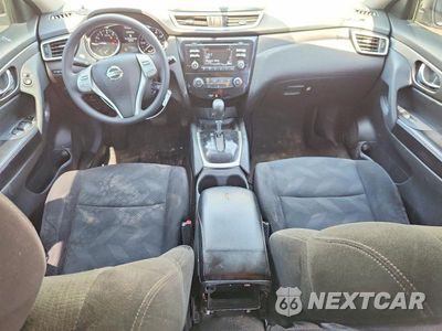 Zdjęcie 8 z 13 samochodu: 2016 NISSAN ROGUE S VIN:5N1AT2MV0GC848011 - miniatura