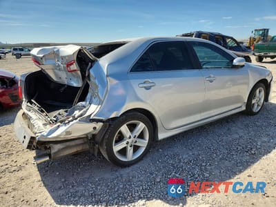Trzecie zdjęcie samochodu z tyłu: 2014 TOYOTA CAMRY SE VIN:4T1BF1FK0EU362458 - miniatura