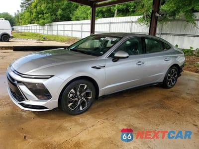 2025 HYUNDAI SONATA SEL KMHL64JA0SA429934 - główne zdjęcie licytacji z USA - miniatura
