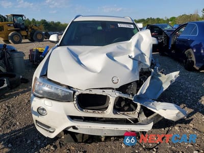 Piąte zdjęcie samochodu w środku: 2017 BMW X3 XDRIVE28I VIN:5UXWX9C39H0T18743 - miniatura