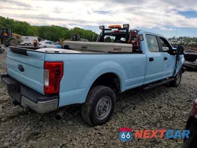 Trzecie zdjęcie samochodu z tyłu: 2019 FORD F250 SUPER DUTY VIN:1FT7W2B62KED07816 - miniatura