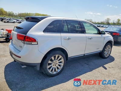Trzecie zdjęcie samochodu z tyłu: 2014 LINCOLN MKX VIN:2LMDJ6JK8EBL14857 - miniatura