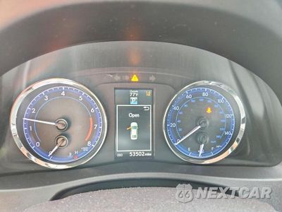 Zdjęcie 9 z 13 samochodu: 2019 TOYOTA COROLLA SE VIN:2T1BURHE8KC167183 - miniatura