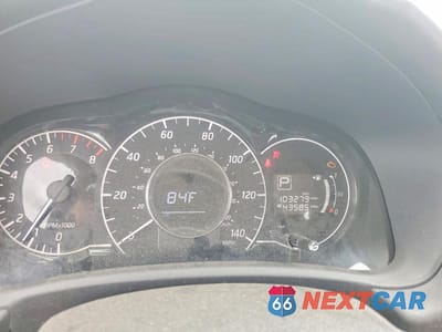 Zdjęcie 9 z 13 samochodu: 2019 NISSAN VERSA NOTE SV VIN:3N1CE2CP4KL360187 - miniatura