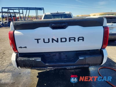 Zdjęcie 6 z 12 samochodu: 2024 TOYOTA TUNDRA SR VIN:5TFKB5GD3RX003150 - miniatura