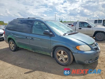 Czwarte zdjęcie samochodu z boku: 2006 DODGE GRAND CARAVAN SXT VIN:2D4GP44L26R918775 - miniatura