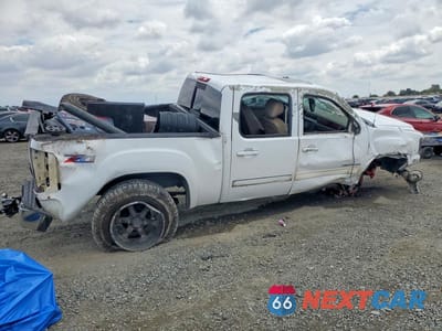 Trzecie zdjęcie samochodu z tyłu: 2013 GMC SIERRA K1500 SLT VIN:3GTP2WE77DG347148 - miniatura